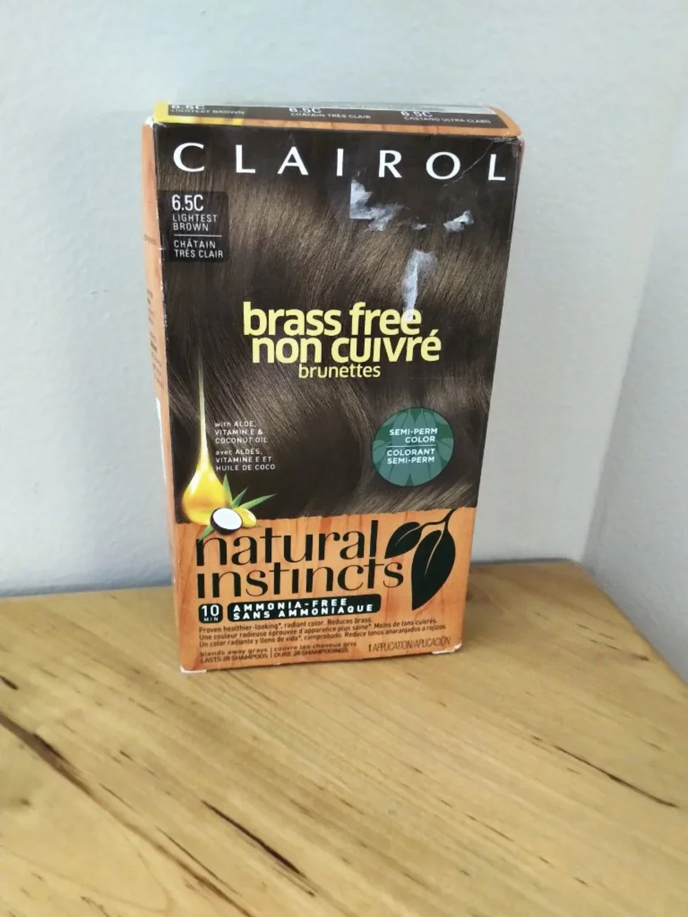 Clairol 6.5C Natural Instincts Brass Free Lightest Brown - complete seal broken